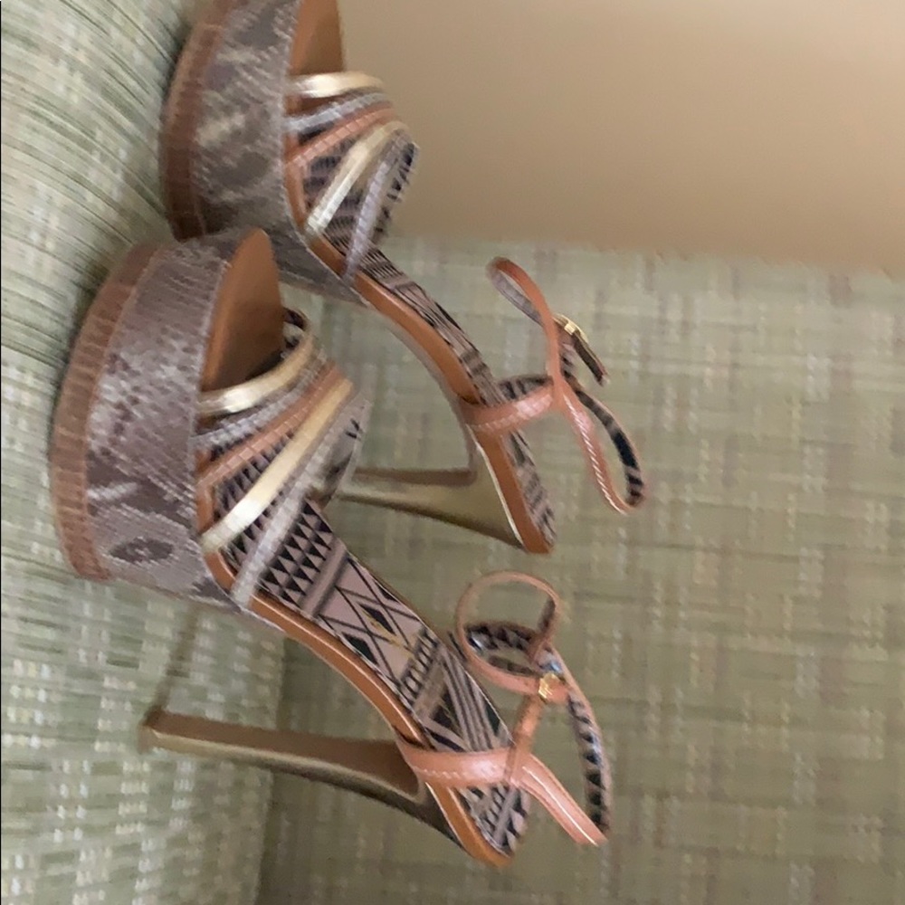 Jessica Simpson Platforms. Leather upper.